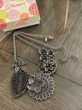 Premier Designs “Botanical” Silver-tone Floral Filigree Necklace